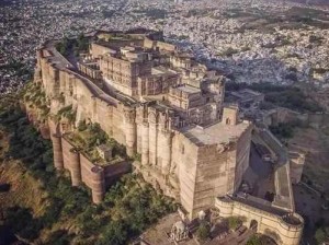 从基石到传奇：英雄文明中城堡的建筑与升级心得分享