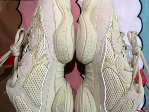 yeezy380 yeezy380 沙漠黄配色怎么样？